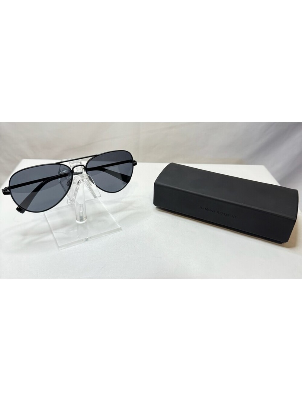 Banana Republic Sunglasses Black Size Os